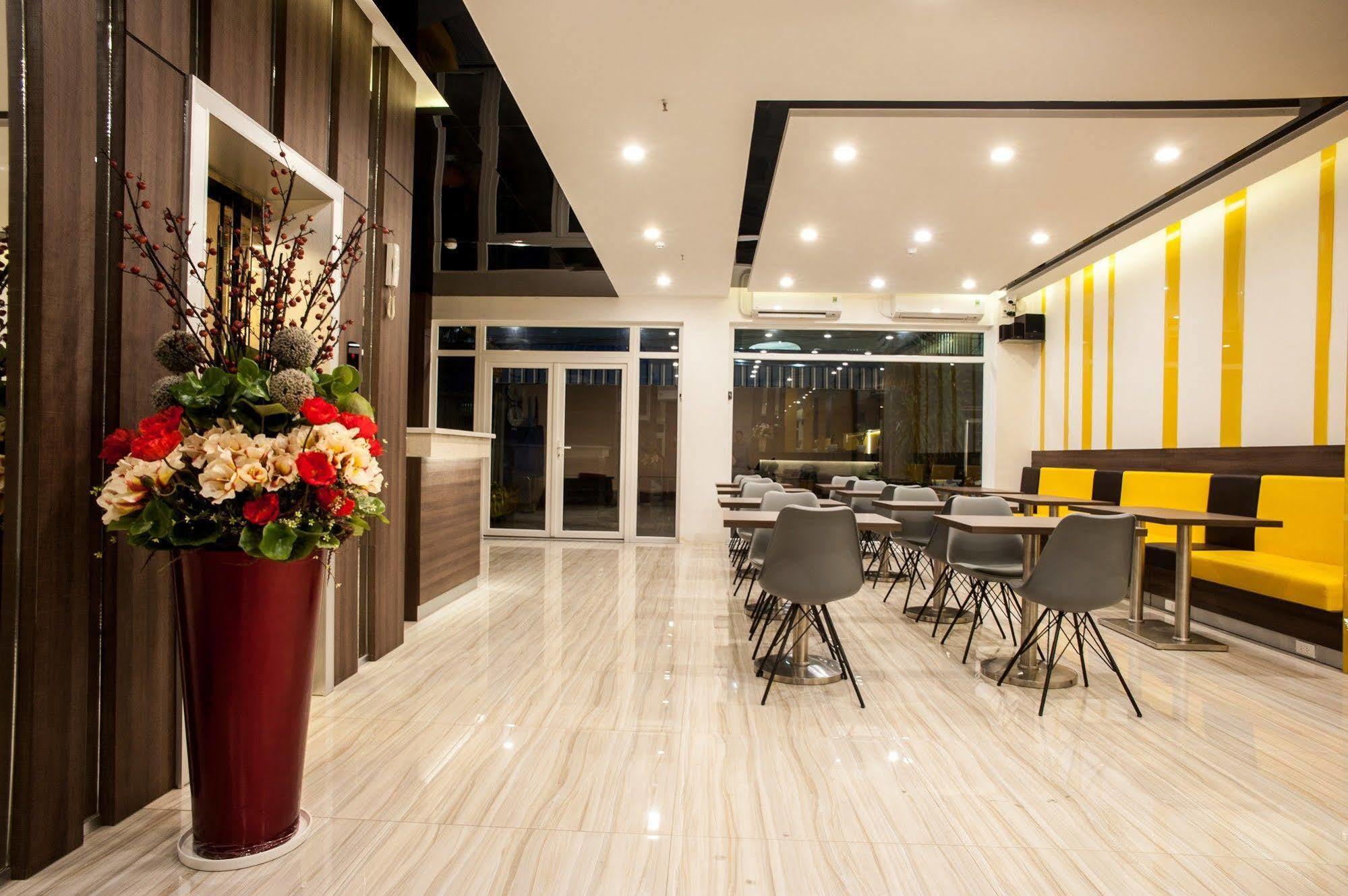 Laluna Saigon Ho Chi Minh City Exterior photo