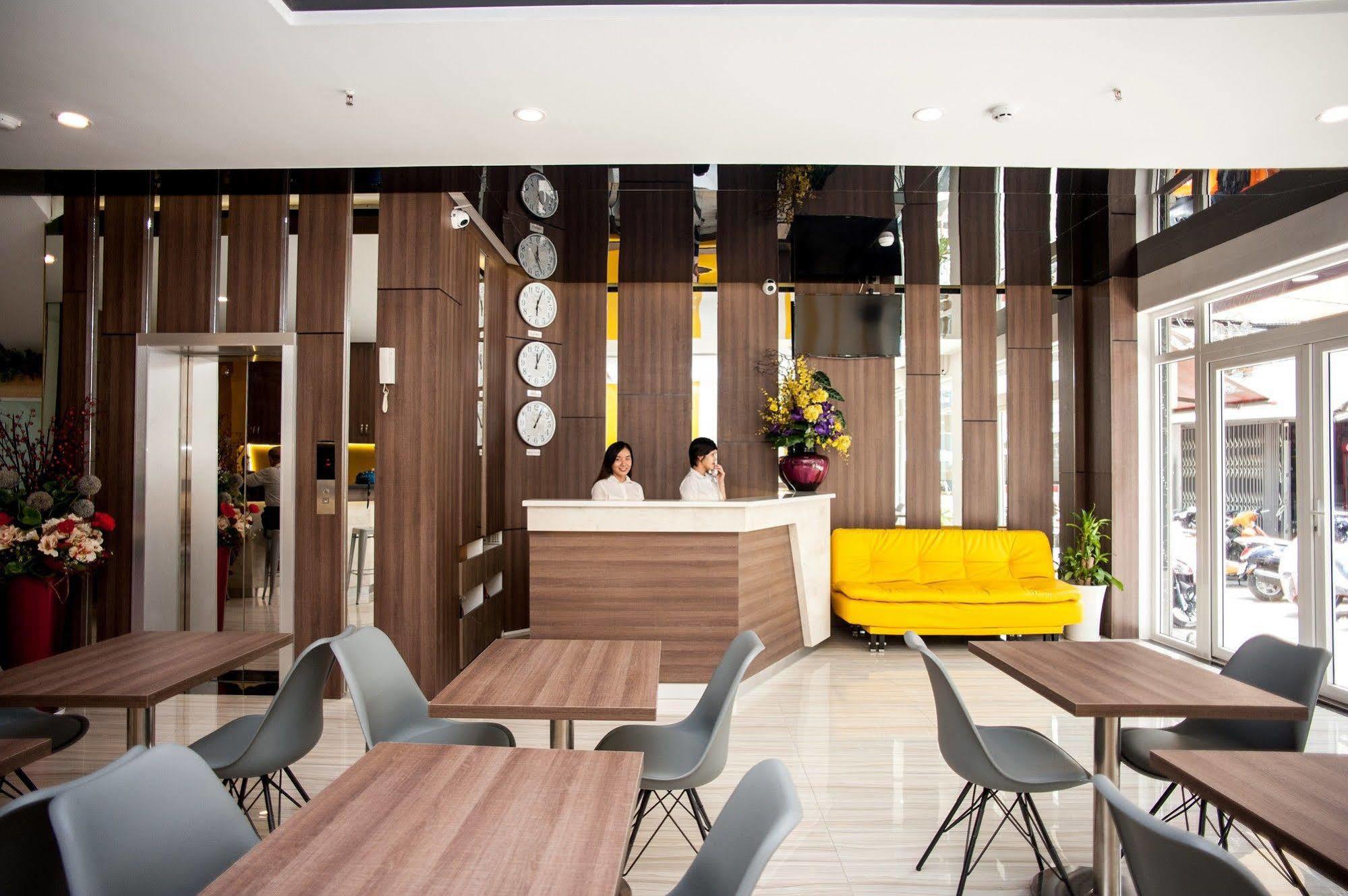 Laluna Saigon Ho Chi Minh City Exterior photo